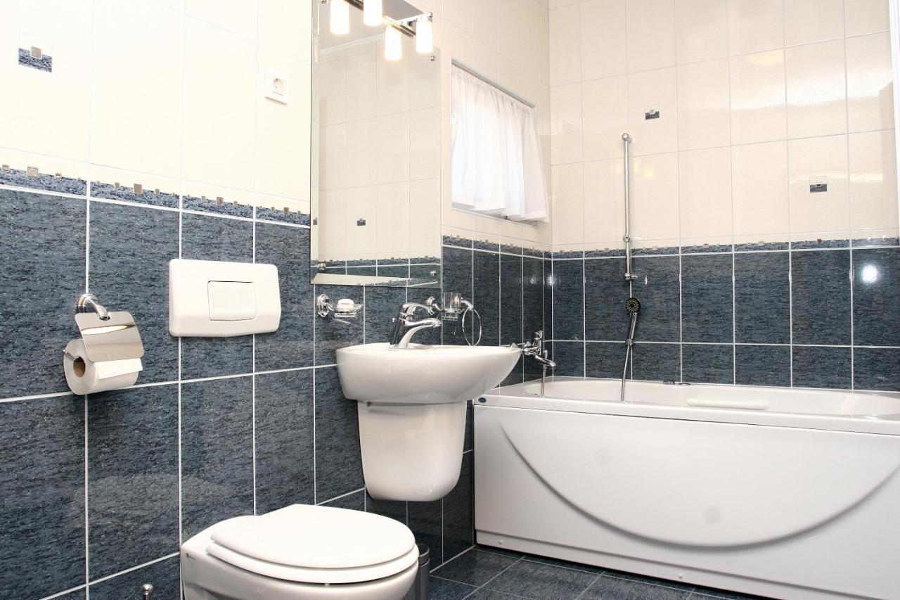 Apartmani Marbis Koprivnica Zimmer foto